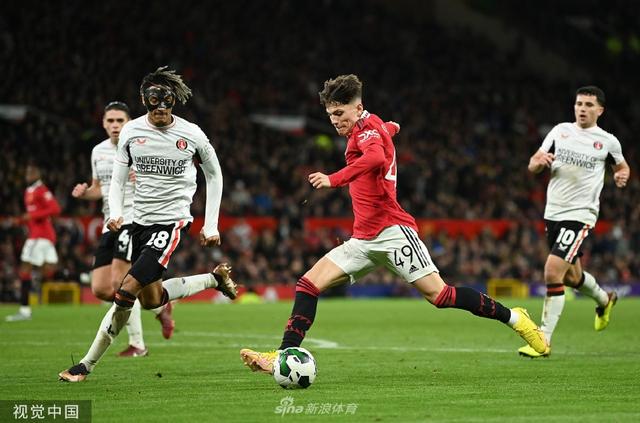 热刺后防可 热刺后防可