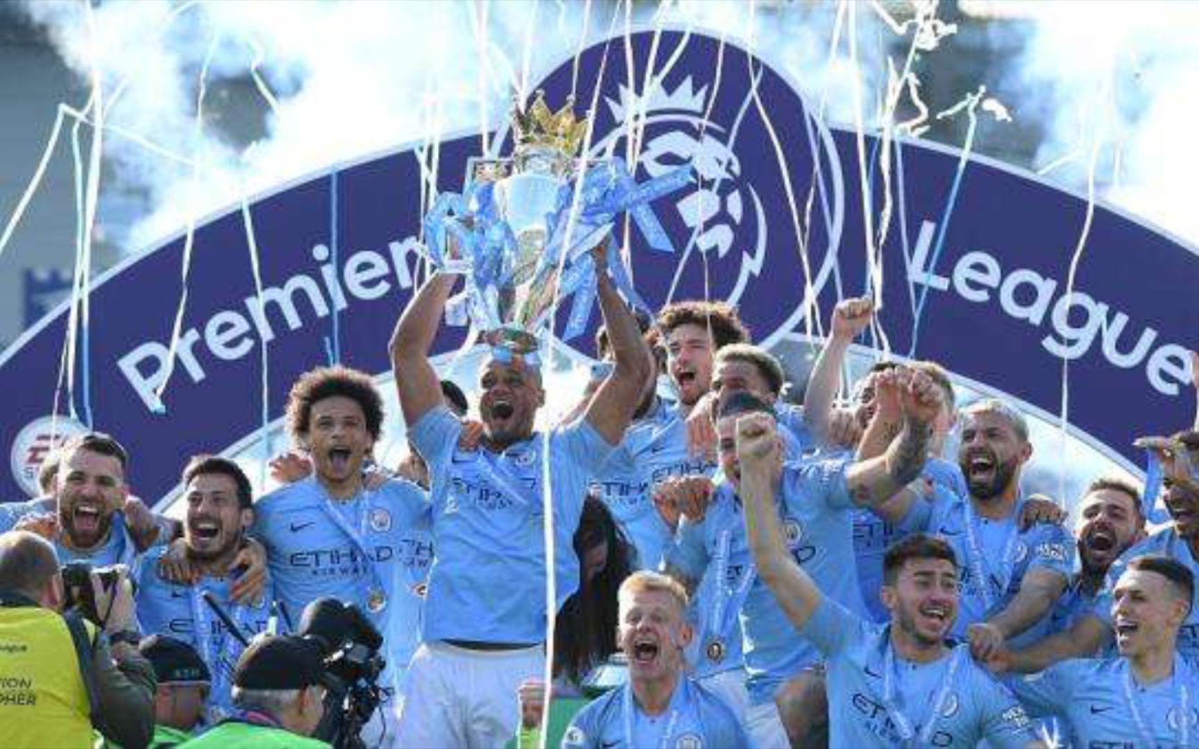 迷在足球比 迷在足球比